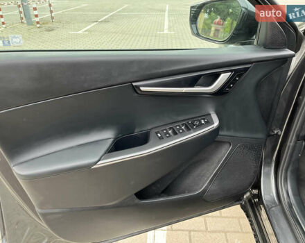 Серый Киа EV6, объемом двигателя 0 л и пробегом 5 тыс. км за 28500 $, фото 12 на Automoto.ua