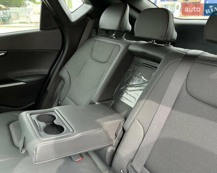 Серый Киа EV6, объемом двигателя 0 л и пробегом 5 тыс. км за 28500 $, фото 21 на Automoto.ua