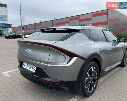 Серый Киа EV6, объемом двигателя 0 л и пробегом 17 тыс. км за 28500 $, фото 3 на Automoto.ua