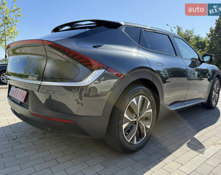 Серый Киа EV6, объемом двигателя 0 л и пробегом 9 тыс. км за 28500 $, фото 50 на Automoto.ua