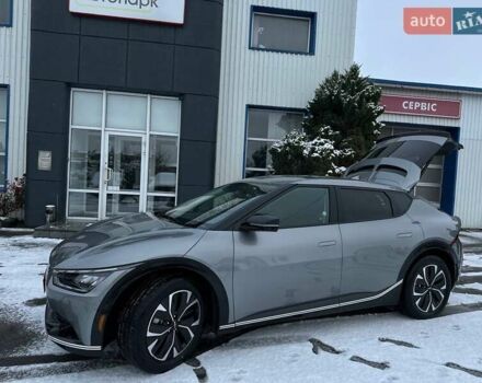Серый Киа EV6, объемом двигателя 0 л и пробегом 38 тыс. км за 27499 $, фото 101 на Automoto.ua