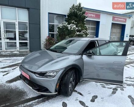 Серый Киа EV6, объемом двигателя 0 л и пробегом 38 тыс. км за 27499 $, фото 51 на Automoto.ua