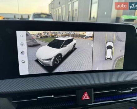 Сірий Кіа EV6, об'ємом двигуна 0 л та пробігом 9 тис. км за 35000 $, фото 40 на Automoto.ua