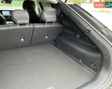 Серый Киа EV6, объемом двигателя 0 л и пробегом 5 тыс. км за 28500 $, фото 24 на Automoto.ua