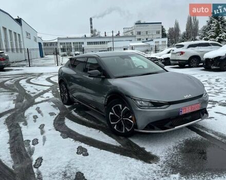 Серый Киа EV6, объемом двигателя 0 л и пробегом 38 тыс. км за 27499 $, фото 102 на Automoto.ua