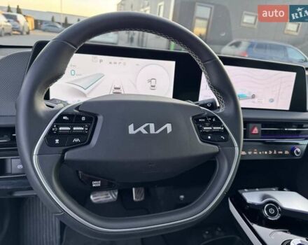 Сірий Кіа EV6, об'ємом двигуна 0 л та пробігом 9 тис. км за 35000 $, фото 14 на Automoto.ua