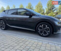 Серый Киа EV6, объемом двигателя 0 л и пробегом 9 тыс. км за 28500 $, фото 29 на Automoto.ua