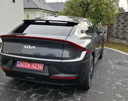 Серый Киа EV6, объемом двигателя 0 л и пробегом 2 тыс. км за 29000 $, фото 6 на Automoto.ua