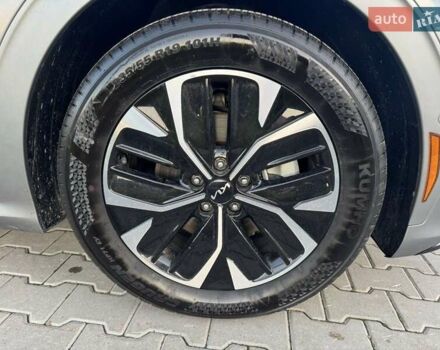 Сірий Кіа EV6, об'ємом двигуна 0 л та пробігом 9 тис. км за 35000 $, фото 56 на Automoto.ua