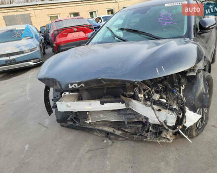 Сірий Кіа EV6, об'ємом двигуна 0 л та пробігом 23 тис. км за 14950 $, фото 4 на Automoto.ua