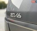 Сірий Кіа EV6, об'ємом двигуна 0 л та пробігом 9 тис. км за 27999 $, фото 66 на Automoto.ua