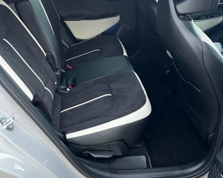 Сірий Кіа EV6, об'ємом двигуна 0 л та пробігом 1 тис. км за 38499 $, фото 71 на Automoto.ua