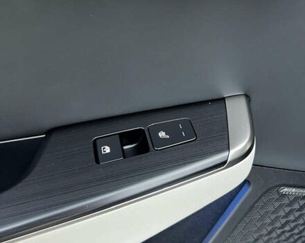 Сірий Кіа EV6, об'ємом двигуна 0 л та пробігом 1 тис. км за 38499 $, фото 36 на Automoto.ua