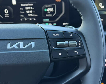 Серый Киа EV6, объемом двигателя 0 л и пробегом 3 тыс. км за 32999 $, фото 24 на Automoto.ua