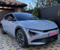 Серый Киа EV6, объемом двигателя 0 л и пробегом 3 тыс. км за 32999 $, фото 1 на Automoto.ua