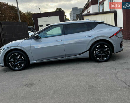 Сірий Кіа EV6, об'ємом двигуна 0 л та пробігом 1 тис. км за 38499 $, фото 2 на Automoto.ua