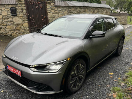 Серый Киа EV6, объемом двигателя 0 л и пробегом 169 тыс. км за 20800 $, фото 1 на Automoto.ua