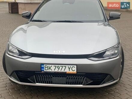 Серый Киа EV6, объемом двигателя 0 л и пробегом 180 тыс. км за 20500 $, фото 1 на Automoto.ua