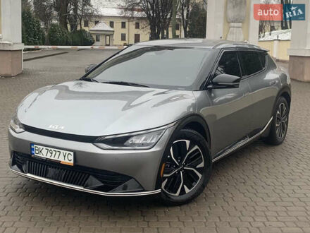 Серый Киа EV6, объемом двигателя 0 л и пробегом 171 тыс. км за 20950 $, фото 1 на Automoto.ua