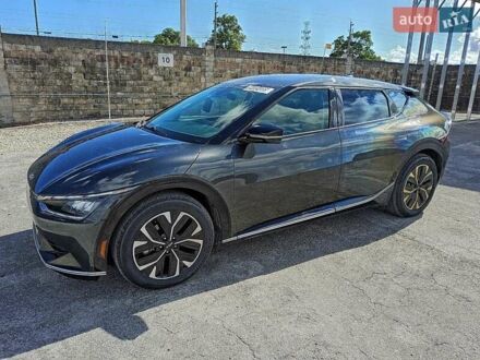 Серый Киа EV6, объемом двигателя 0 л и пробегом 143 тыс. км за 13700 $, фото 1 на Automoto.ua