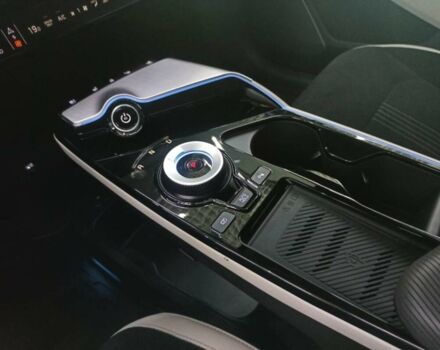 Синій Кіа EV6, об'ємом двигуна 0.08 л та пробігом 1 тис. км за 62500 $, фото 20 на Automoto.ua
