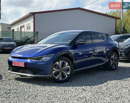 Киа EV6 2021 в Львове на Automoto.ua Синий Киа EV6, объемом двигателя 0 л и пробегом 95 тыс. км за 26500 $, фото 2 на Automoto.ua