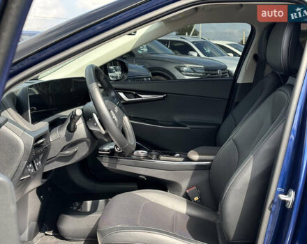 Киа EV6 2021 в Львове на Automoto.ua Синий Киа EV6, объемом двигателя 0 л и пробегом 95 тыс. км за 26500 $, фото 15 на Automoto.ua