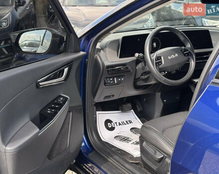 Киа EV6 2021 в Львове на Automoto.ua Синий Киа EV6, объемом двигателя 0 л и пробегом 95 тыс. км за 26500 $, фото 14 на Automoto.ua