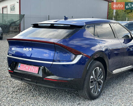 Киа EV6 2021 в Львове на Automoto.ua Синий Киа EV6, объемом двигателя 0 л и пробегом 95 тыс. км за 26500 $, фото 37 на Automoto.ua