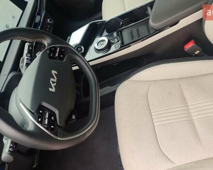 Синій Кіа EV6, об'ємом двигуна 0 л та пробігом 73 тис. км за 24200 $, фото 17 на Automoto.ua