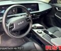 Синій Кіа EV6, об'ємом двигуна 0 л та пробігом 69 тис. км за 26500 $, фото 7 на Automoto.ua