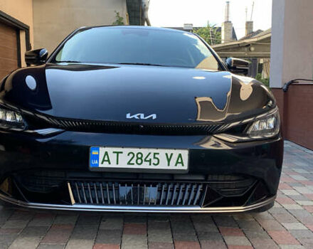 Синий Киа EV6, объемом двигателя 0 л и пробегом 36 тыс. км за 26750 $, фото 1 на Automoto.ua