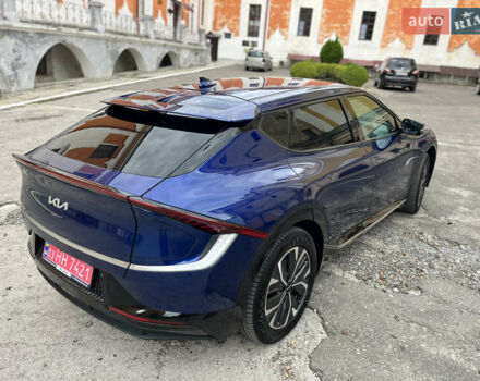 Синій Кіа EV6, об'ємом двигуна 0 л та пробігом 217 тис. км за 20550 $, фото 4 на Automoto.ua