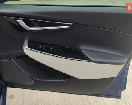 Синій Кіа EV6, об'ємом двигуна 0 л та пробігом 73 тис. км за 24200 $, фото 21 на Automoto.ua