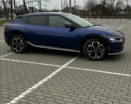 Синий Киа EV6, объемом двигателя 0 л и пробегом 29 тыс. км за 26900 $, фото 3 на Automoto.ua