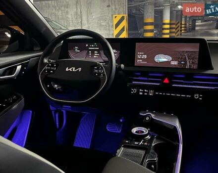 Синий Киа EV6, объемом двигателя 0 л и пробегом 45 тыс. км за 26990 $, фото 25 на Automoto.ua