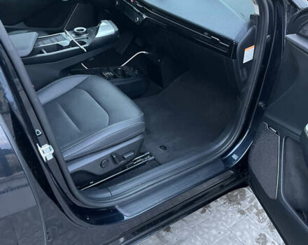 Синий Киа EV6, объемом двигателя 0 л и пробегом 26 тыс. км за 28500 $, фото 4 на Automoto.ua