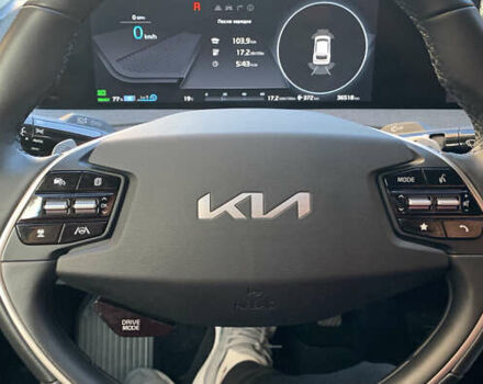 Синий Киа EV6, объемом двигателя 0 л и пробегом 36 тыс. км за 26750 $, фото 25 на Automoto.ua