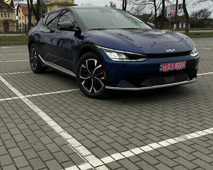 Синий Киа EV6, объемом двигателя 0 л и пробегом 29 тыс. км за 26900 $, фото 1 на Automoto.ua