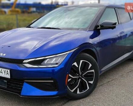 Синий Киа EV6, объемом двигателя 0 л и пробегом 11 тыс. км за 25999 $, фото 1 на Automoto.ua