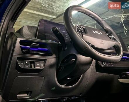 Синий Киа EV6, объемом двигателя 0 л и пробегом 45 тыс. км за 26990 $, фото 39 на Automoto.ua