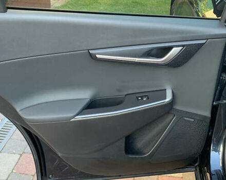 Синий Киа EV6, объемом двигателя 0 л и пробегом 36 тыс. км за 26750 $, фото 10 на Automoto.ua