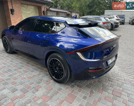 Синий Киа EV6, объемом двигателя 0 л и пробегом 43 тыс. км за 26500 $, фото 3 на Automoto.ua