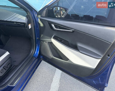 Синий Киа EV6, объемом двигателя 0 л и пробегом 43 тыс. км за 26500 $, фото 17 на Automoto.ua