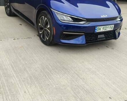 Синій Кіа EV6, об'ємом двигуна 0 л та пробігом 73 тис. км за 24200 $, фото 2 на Automoto.ua