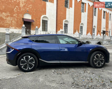 Синій Кіа EV6, об'ємом двигуна 0 л та пробігом 217 тис. км за 20550 $, фото 5 на Automoto.ua