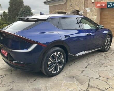 Синий Киа EV6, объемом двигателя 0 л и пробегом 87 тыс. км за 21499 $, фото 6 на Automoto.ua