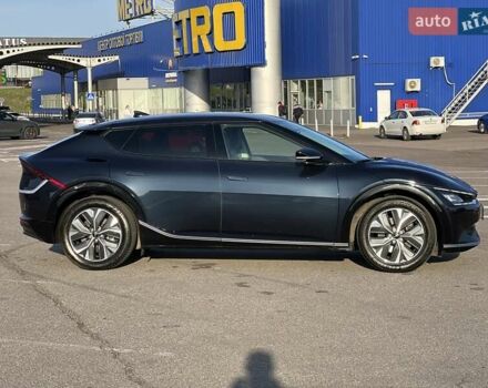 Синий Киа EV6, объемом двигателя 0 л и пробегом 40 тыс. км за 28450 $, фото 7 на Automoto.ua