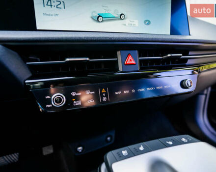 Синий Киа EV6, объемом двигателя 0 л и пробегом 1 тыс. км за 40000 $, фото 41 на Automoto.ua