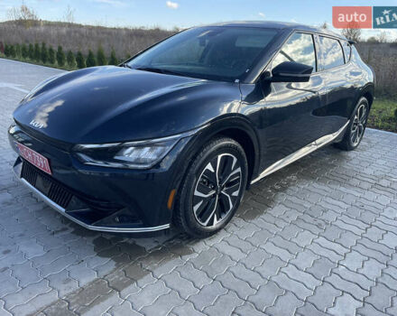 Синий Киа EV6, объемом двигателя 0 л и пробегом 103 тыс. км за 21700 $, фото 3 на Automoto.ua